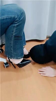 【网盘】【拽拽】高跟肉丝脚恋足舔 JS241029-9