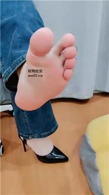 【网盘】【拽拽】高跟肉丝脚恋足舔 JS241029-9