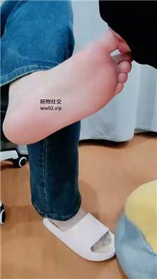 【网盘】【拽拽】高跟肉丝脚恋足舔 JS241029-9