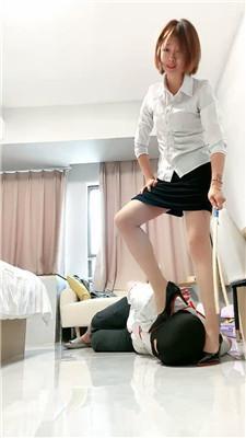 【网盘】【缘彼大大】捆绑/高跟踢踹踩/藤条鞭打 bf46359