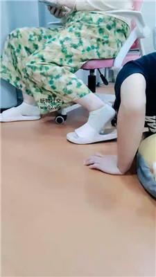 【网盘】【拽拽】运动后原味白袜气味辱 JS241031-6