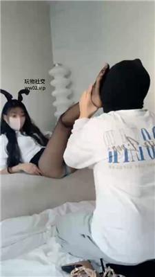 【网盘】【丝雯】兔女郎黑丝高跟美腿虐 bf46403