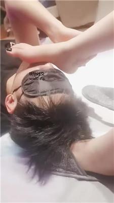 【网盘】【羽唯姐姐】沉浸式品尝臭脚丫 JS241031-20