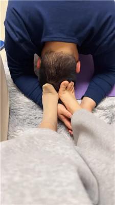 【网盘】【埋汰】肉丝脚踩虐家奴 JS241031-9