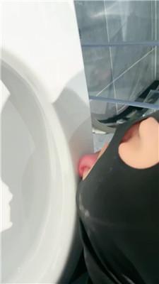 【网盘】【乔妹儿】闻舔黑丝高跟/啃吃脚丫/舔马桶 JS241031-22