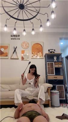 【网盘】【领主】物化人体座椅/中指鄙视裸足狂舔/踩踏 bf46465