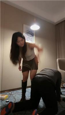【网盘】【子熙大人】吃烟灰/长靴暴力踢踹 JS241102-16