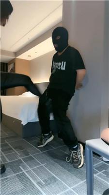 【网盘】【冷月大大】双S-鞭打舔脏鞋/碾压狗爪/耳光转胯/踢裆【双视角】bf46489