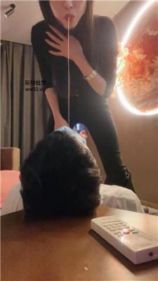 【网盘】【诗诗】骑马骑脖/白袜脚蹂躏 bf46539