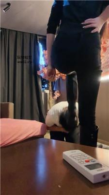 【网盘】【诗诗】骑马骑脖/白袜脚蹂躏 bf46539