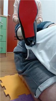 【网盘】【思纯】高跟碾压踩/鞭打sp bf46699