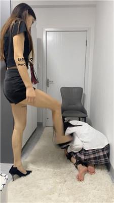 【网盘】【沐沐大大】可爱小妹妹M跪求姐姐S虐 bf46722