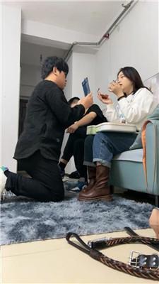 【网盘】【萝卜俱乐部】家奴生活化伺候夫妻主 JS241108-9