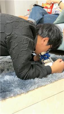 【网盘】【萝卜俱乐部】家奴生活化伺候夫妻主 JS241108-9