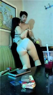 【网盘】【高兴儿】KTV性感女神诱惑抖M同事 JS241108-18