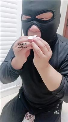 【网盘】【美柠】嘴洗丝袜/喝圣水/吃厕纸 bf46738