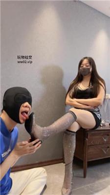 【网盘】【狗哥】高跟长靴踩踏/清理脏鞋/赏赐圣水 bf46752