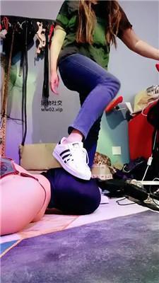 【网盘】【美柠】掐脖坐脸窒息/贝壳头踩/强制闻鞋 bf46772