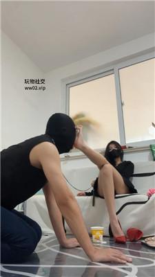 【网盘】【梓晨大大】御姐S-玉足诱惑/脚下踩踏喂食 JS241109-16