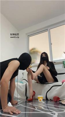 【网盘】【梓晨大大】御姐S-玉足诱惑/脚下踩踏喂食 JS241109-16