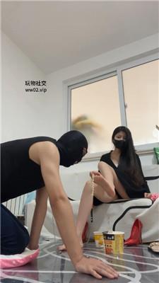 【网盘】【梓晨大大】御姐S-玉足诱惑/脚下踩踏喂食 JS241109-16