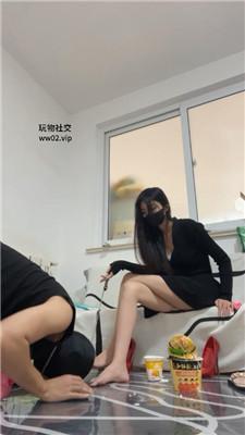 【网盘】【梓晨大大】御姐S-玉足诱惑/脚下踩踏喂食 JS241109-16