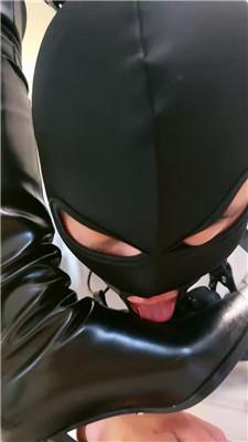 【网盘】【傲雪】马术训练-高跟长靴玩虐/喂口水 bf46852