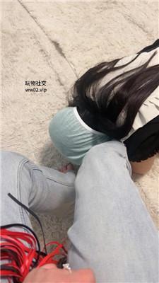 【网盘】【小凤梨】下贱闺蜜内裤套头伺候 JS241112-31