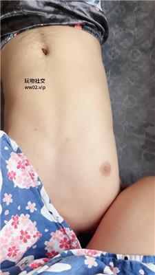 【网盘】【恩恩女神】闻舔毛巾棉袜/喝圣水/坐脸窒息 JS241113-7