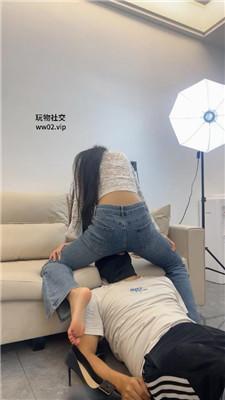 【网盘】【白鹭】素人S-跪舔高跟/抽耳光/转胯骑马/踩踏 bf49912