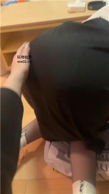 【网盘】【安曼】母畜-近距离舔脏鞋肉丝jio JS241112-51