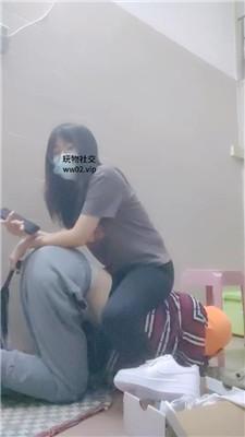 【网盘】【奇了怪了】鞭打/运动白袜踩虐 JS241112-52
