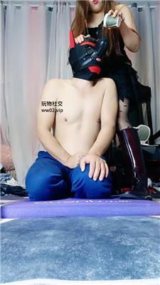 【网盘】【美柠】长靴踩虐/胯下羞辱/掐乳/喂圣水 JS241113-22