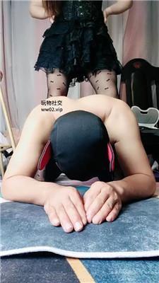 【网盘】【美柠】长靴踩虐/胯下羞辱/掐乳/喂圣水 JS241113-22