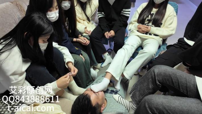 【网盘】『chnnsct1818』超臭！女学生们的群体臭脚折磨 YC-241107-5