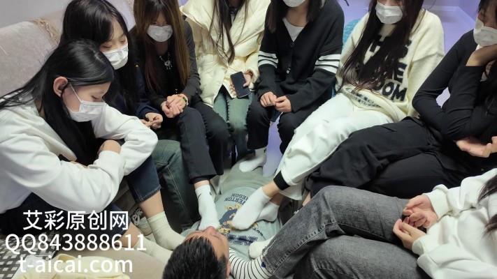 【网盘】『chnnsct1818』超臭！女学生们的群体臭脚折磨 YC-241107-5