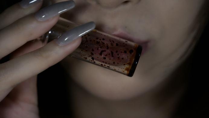 【爱秀套图】【呼呼觉】呼呼的剪辑日 ACYC-3919