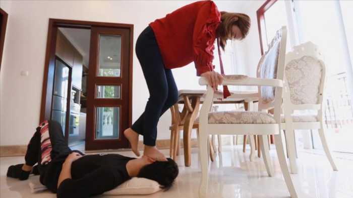 【爱秀套图】〖H.P.L栖心之栈〗—女总裁的舍身救赎 HPL-241218