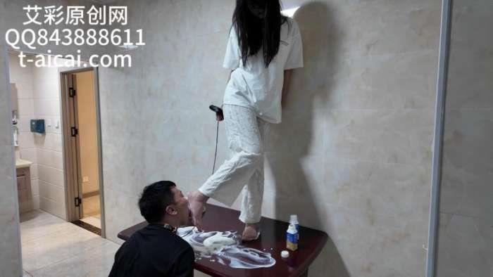 【网盘】『chnnsct1818』屈服在心狠女生的脚下 YC-241122-2