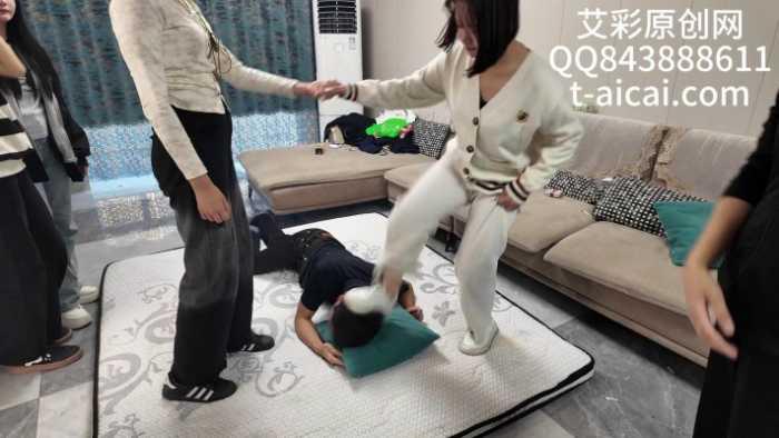 【爱秀套图】『chnnsct1818』香港同好的体验之旅 YC-241122-3