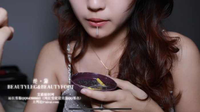 【爱秀套图】【绝·黛】素人口水裸足 GD009 YC-241122-6