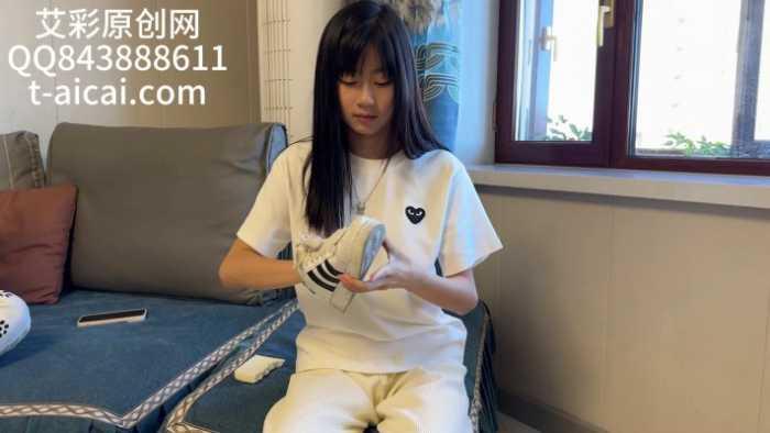 【爱秀套图】『chnnsct1818』女生们的“大玩具”！ YC-241130-7