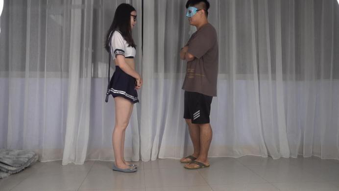 【爱秀套图】变态老师被女学生狠狠羞辱折磨踩踏 JS241202-33