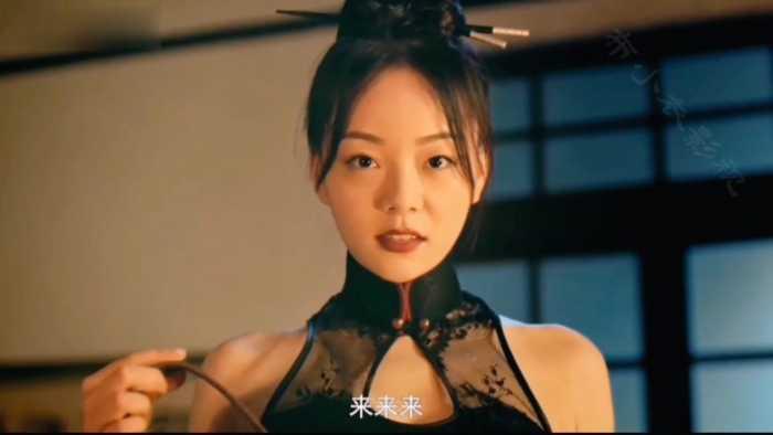 【爱秀套图】【影视剧】多位女神小姐姐丝袜美足棉袜美脚踩踏 踩脸踩脖子虐杀折磨男人 BPbf47655