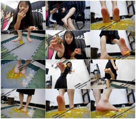 【爱秀套图】【第5风格】00后踩食物合集第三部 BPYC-241202-2