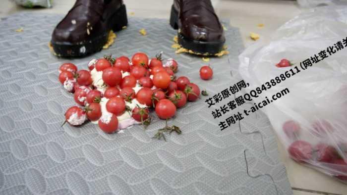 【爱秀套图】【第5风格】00后踩食物合集第三部 BPYC-241202-2
