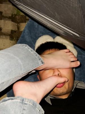 【爱秀套图】【第5风格】00后车外调教奴隶 YC-241202