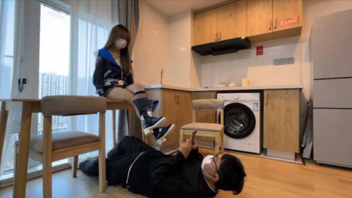【爱秀套图】【小鲨鱼殿下】四坑系列：逛完漫展回来把摄影调成狗 YC-241213-4