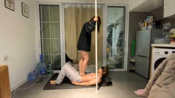 【爱秀套图】【萝莉酱】小鹿般可爱女孩的调教 ACYC-4024