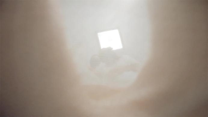 【爱秀套图】晓G凌 双女主人脚下的缩小M隶 全语言践踏羞辱脚踩弄pov GTSpov LCT557a